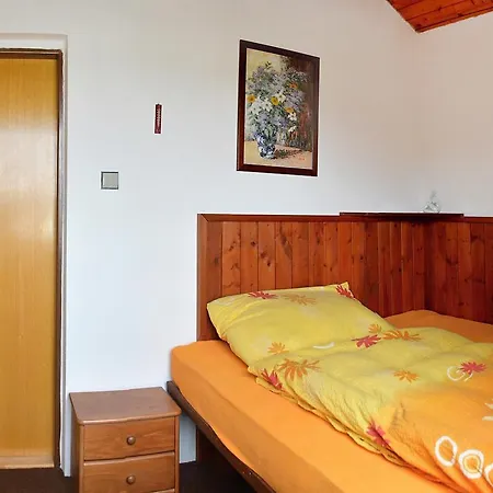 Βίλα Two-bedroom Lipnice 1